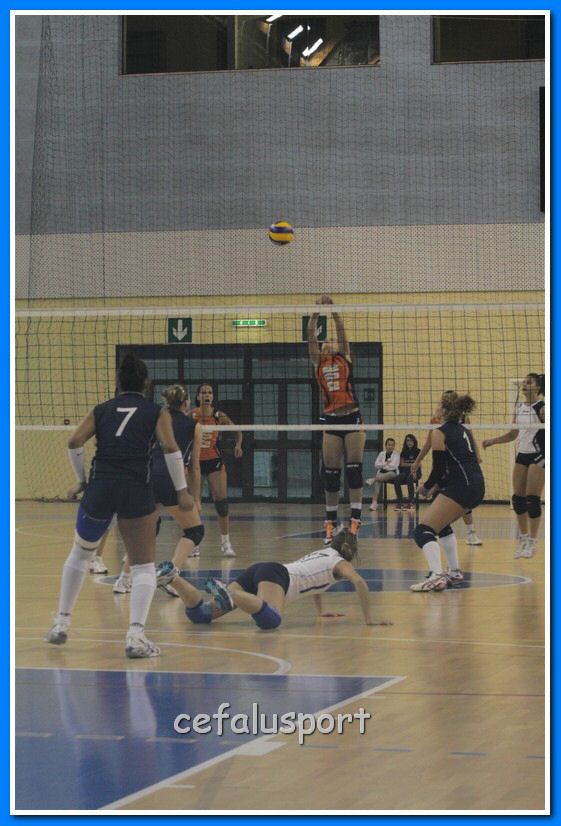121110 sport2 552_tn.jpg